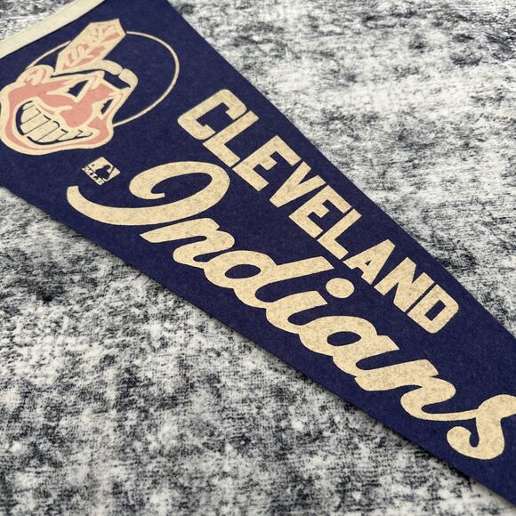 Cleveland Indians Vintage 30" Pennant MLB Baseball Felt Full Size Blue 1960s - Picture 4 of 8